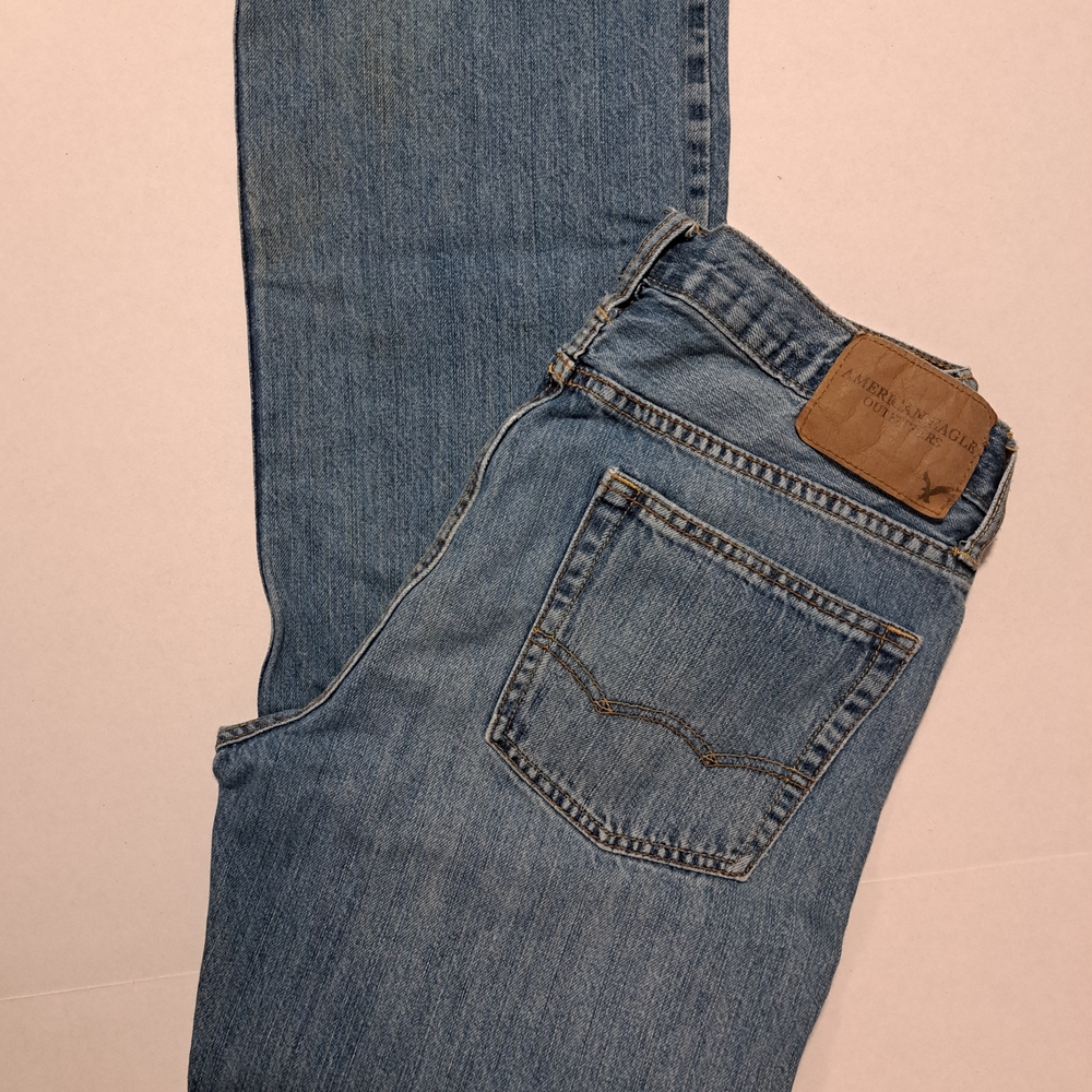 American Eagle Origional Straight Blue Jeans
